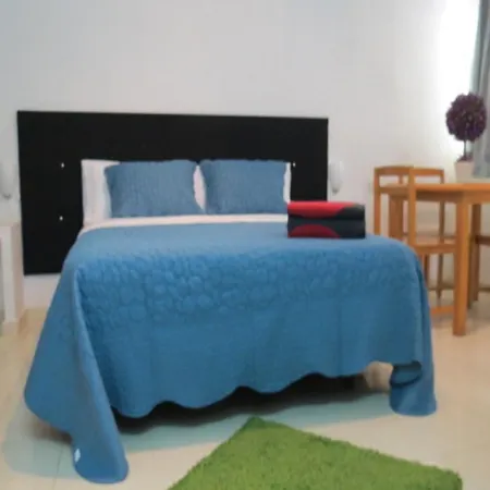Comet Almona Apartment *