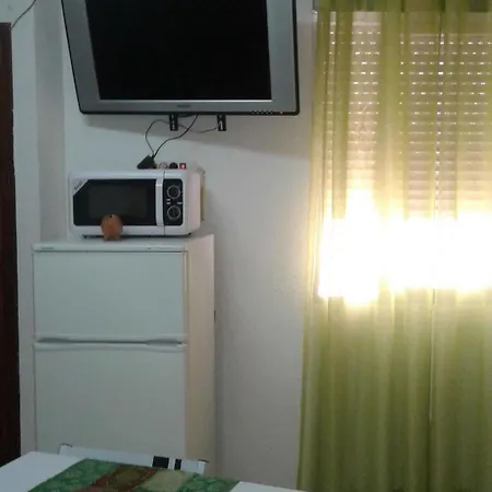Comet Almona *