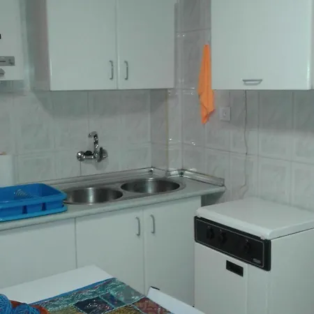 Apartment Comet Almona *